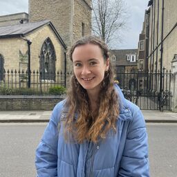 Headshot of Madeleine Mitchell, Medicine Student, Cambridge '21